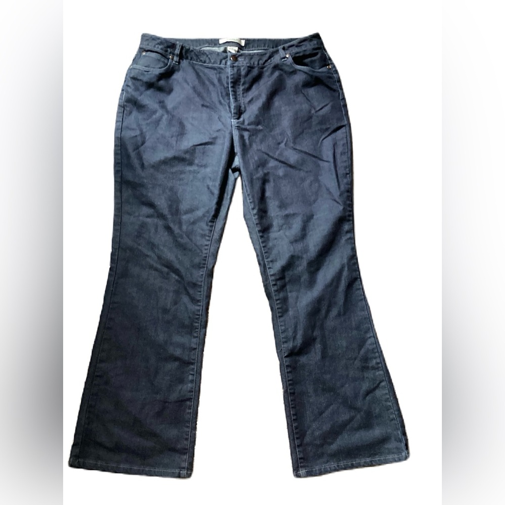 Avenue boot cut jeans 16